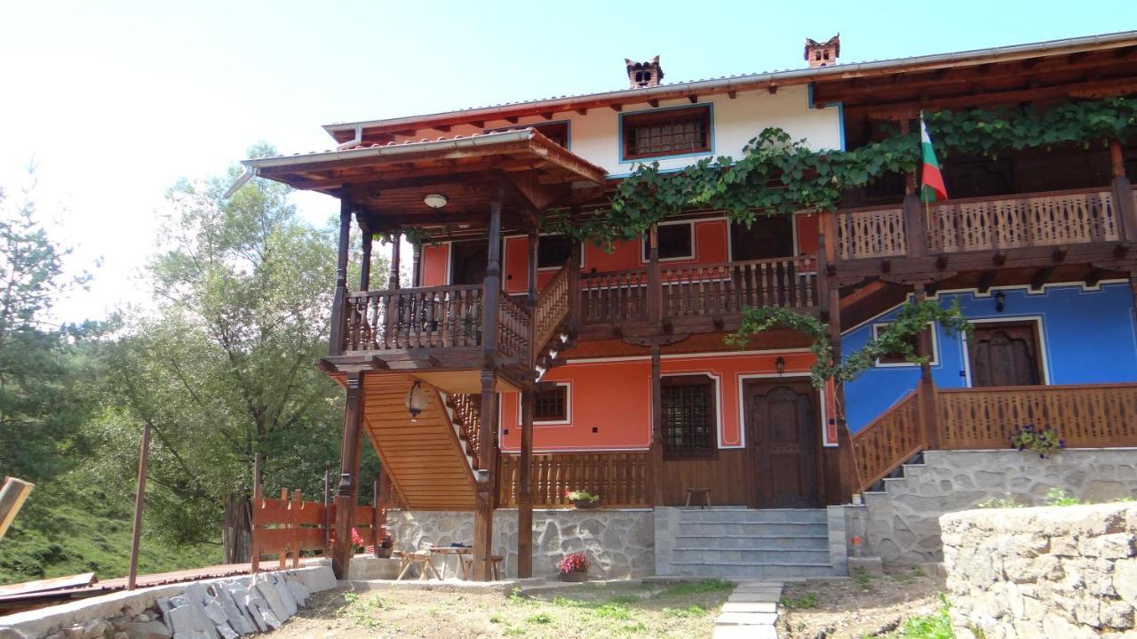 Hotel Недкова Къща Koprivshtitsa Exterior foto